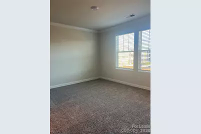 3718 Memorial Parkway, Charlotte, NC 28217 - Photo 12