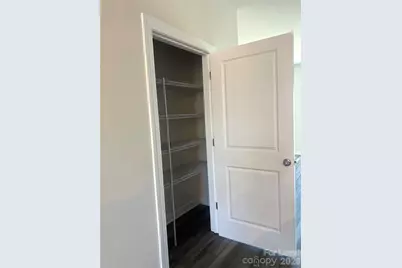 3718 Memorial Parkway, Charlotte, NC 28217 - Photo 14