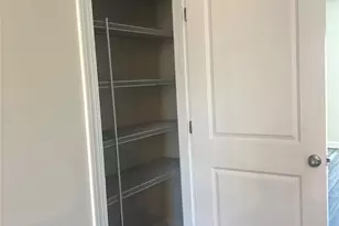 3718 Memorial Pkwy, Charlotte, NC 28217 - Photo 14