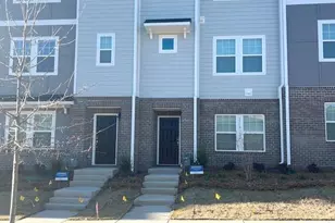 3718 Memorial Pkwy, Charlotte, NC 28217 - Photo 1