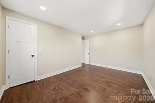 330 Harrington St NW, Lenoir, NC 28645 - Photo 24