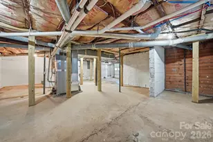 330 Harrington St NW, Lenoir, NC 28645 - Photo 28