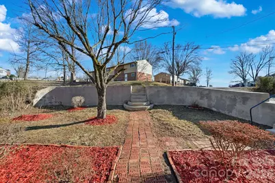 330 Harrington Street NW, Lenoir, NC 28645 - Photo 42