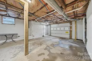 330 Harrington St NW, Lenoir, NC 28645 - Photo 34