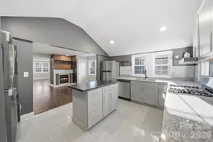 330 Harrington St NW, Lenoir, NC 28645 - Photo 16