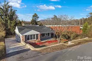 330 Harrington St NW, Lenoir, NC 28645 - Photo 46