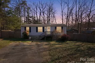 4312 Getaway Ln, Maiden, NC 28650 - Photo 2