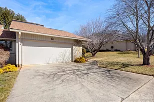 132 Deerlake Dr, Asheville, NC 28803 - Photo 24