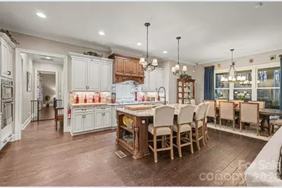 300 Old Hickory Court, Fort Mill, SC 29715 - Photo 2