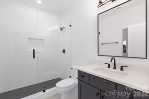 404 Dover Ave, Charlotte, NC 28209 - Photo 32