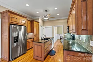 5699 Long Bay Dr, Granite Falls, NC 28630 - Photo 14