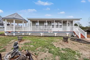 121 Grand View Dr, New London, NC 28127 - Photo 2
