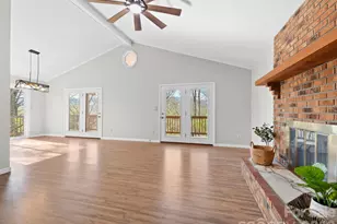 331 River Rdg Dr, Burnsville, NC 28714 - Photo 6