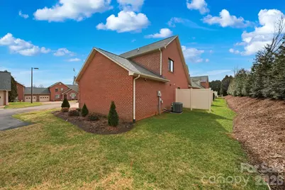 1658 20th Avenue Court NE, Hickory, NC 28601 - Photo 44