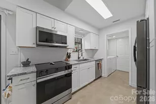 1658 20th Ave Ct NE, Hickory, NC 28601 - Photo 6