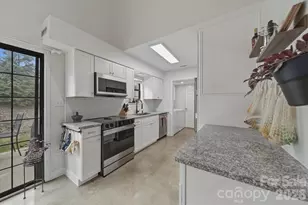 1658 20th Ave Ct NE, Hickory, NC 28601 - Photo 20