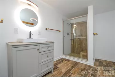 5821 Hornet Drive, Charlotte, NC 28216 - Photo 18