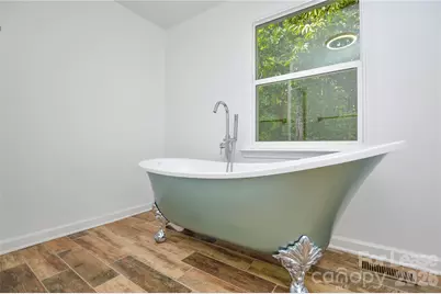 5821 Hornet Drive, Charlotte, NC 28216 - Photo 20