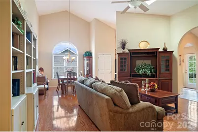 13 Stonebridge Drive, Asheville, NC 28805 - Photo 10