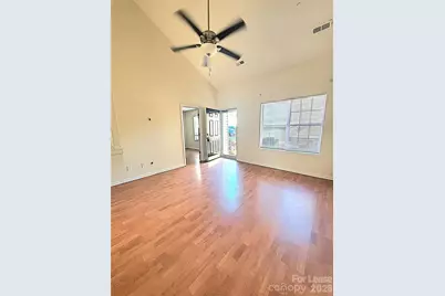 5664 Prescott Court, Charlotte, NC 28269 - Photo 18