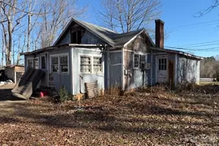 7626 Nc 90 Hwy E, Stony Point, NC 28678 - Photo 4