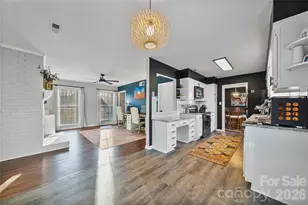 5528 Doverstone Ct, Charlotte, NC 28208 - Photo 10