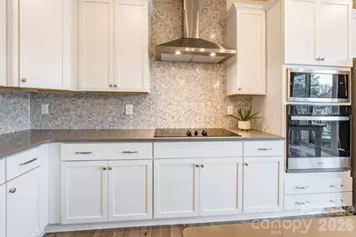 2106 Magnolia Blossom Way, Charlotte, NC 28211 - Photo 8