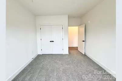 175 W Black Street W #304, Rock Hill, SC 29730 - Photo 2