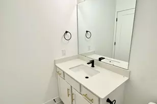 175 W Black Street W, Rock Hill, SC 29730 - Photo 6