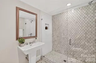 731 Sandridge Rd, Charlotte, NC 28210 - Photo 16