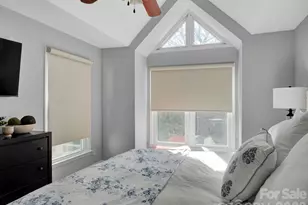 239 S Clarkson St, Charlotte, NC 28202 - Photo 16