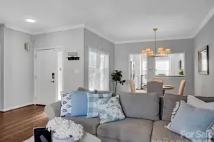 239 S Clarkson St, Charlotte, NC 28202 - Photo 8