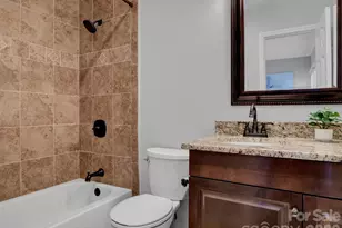 239 S Clarkson St, Charlotte, NC 28202 - Photo 24