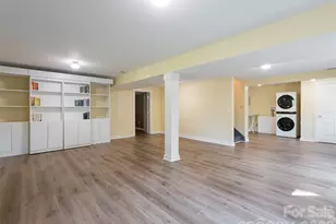 17 Beaverdam Ct, Asheville, NC 28804 - Photo 34