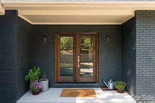 17 Beaverdam Ct, Asheville, NC 28804 - Photo 1