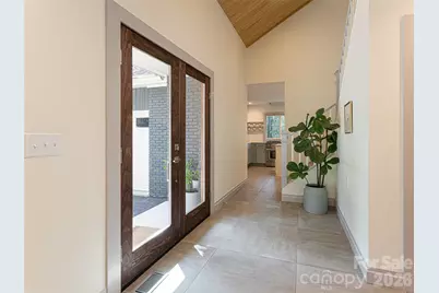 17 Beaverdam Court, Asheville, NC 28804 - Photo 2