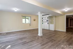 17 Beaverdam Ct, Asheville, NC 28804 - Photo 32