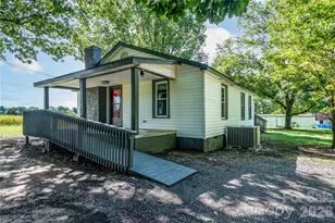 251 Beulah Rd, Statesville, NC 28677 - Photo 2