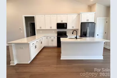 2426 Kimberly Avenue, Morganton, NC 28655 - Photo 8