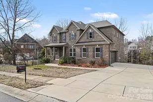 1310 Bershire Ln, Charlotte, NC 28262 - Photo 2