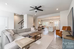 411 Lahinch Dr, Tega Cay, SC 29708 - Photo 4