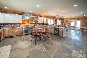 4885 Grandin Rd, Lenoir, NC 28645 - Photo 16