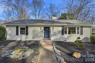 931 Hickory Nut St, Charlotte, NC 28205 - Photo 1