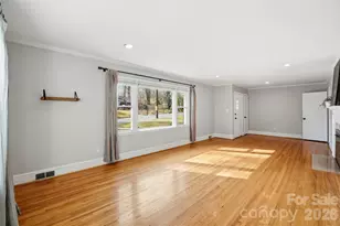 931 Hickory Nut St, Charlotte, NC 28205 - Photo 6