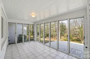 931 Hickory Nut St, Charlotte, NC 28205 - Photo 26