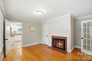 931 Hickory Nut St, Charlotte, NC 28205 - Photo 16