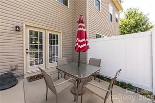 9338 Lenox Pointe Dr, Charlotte, NC 28273 - Photo 24