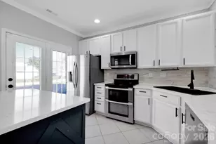 12116 Honor Guard Ave, Charlotte, NC 28277 - Photo 8