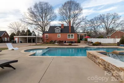 813 W Mountain Street, Kings Mountain, NC 28086 - Photo 6