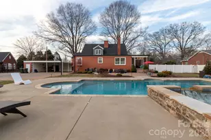 813 W Mountain St, Kings Mountain, NC 28086 - Photo 6